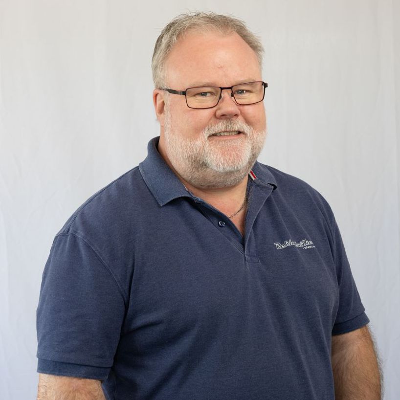 Porträttbild på Magnus Olsson, operativ chef hos Reklambutiken i Värmland.